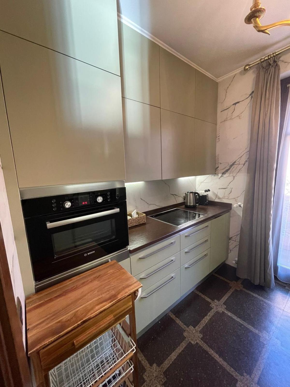 Anna Apartment ออกเจบบิโอ ภายนอก รูปภาพ