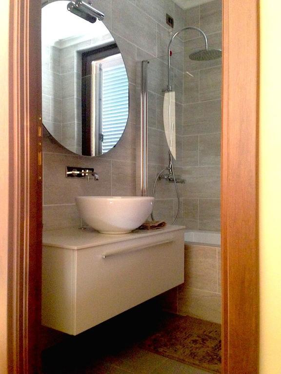 Anna Apartment ออกเจบบิโอ ภายนอก รูปภาพ